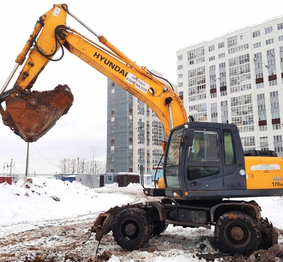ЭКСКАВАТОР КОЛЕСНЫЙ HYUNDAI 170