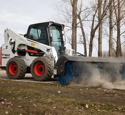ЩЁТКА IMPULSE SP НА БАЗЕ BOBCAT 130/BOBCAT 530